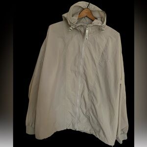 Izod transition rain jacket